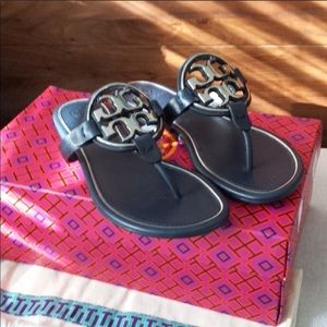 New Tory Burch metal Miller sandals size 7